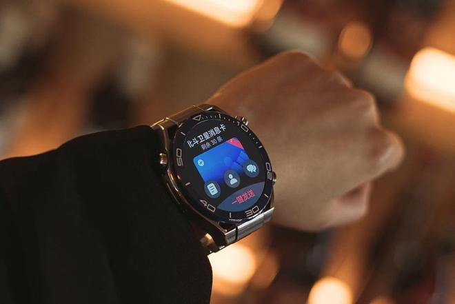 七夕送礼就送健康，华为智能手表——给他 / 她最温情的关怀
